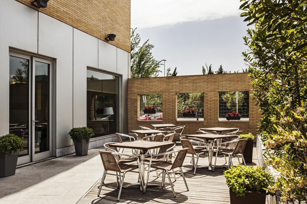 Ibis Barcelona Molins De Rei Ξενοδοχείο Εξωτερικό φωτογραφία