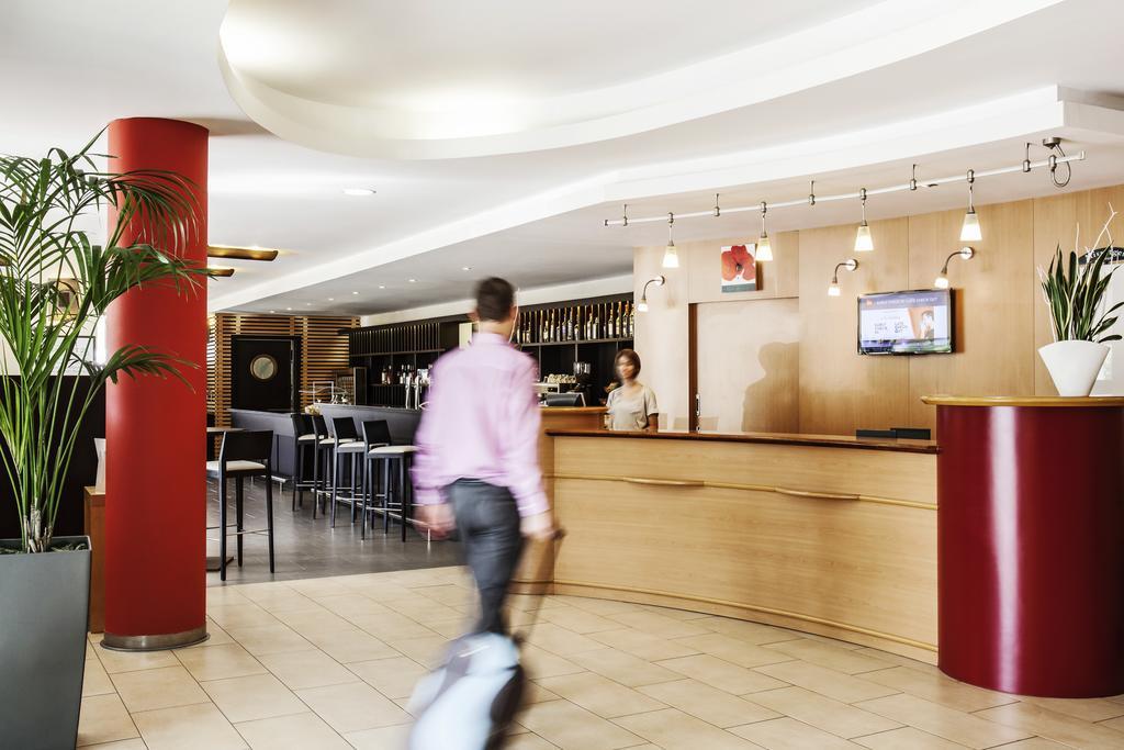 Ibis Barcelona Molins De Rei Ξενοδοχείο Εξωτερικό φωτογραφία