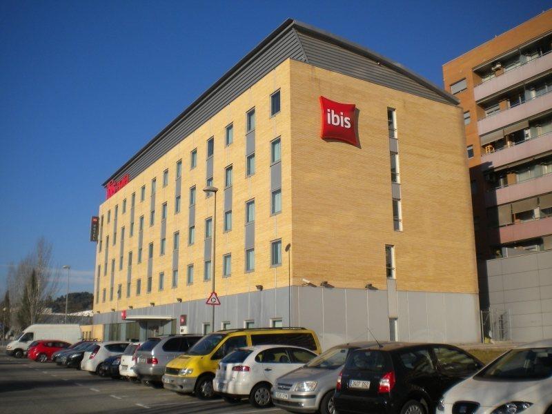 Ibis Barcelona Molins De Rei Ξενοδοχείο Εξωτερικό φωτογραφία