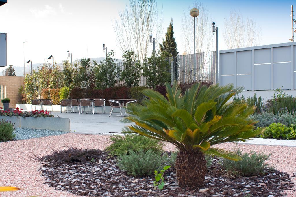 Ibis Barcelona Molins De Rei Ξενοδοχείο Εξωτερικό φωτογραφία